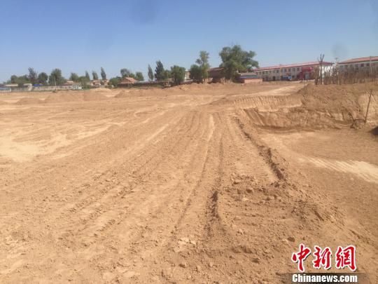 圖為被填平的安家寺大溝。慶城縣委外宣辦供