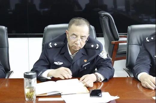 ec16b411cac6417ba89638da2eb23aaa.jpg ec16b411cac6417ba89638da2eb23aaa.jpg