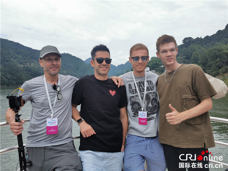 打卡多元長三角 “洋網(wǎng)紅”傳遞豐富多彩、生動立體的中國形象_fororder_微信圖片_202106291454273