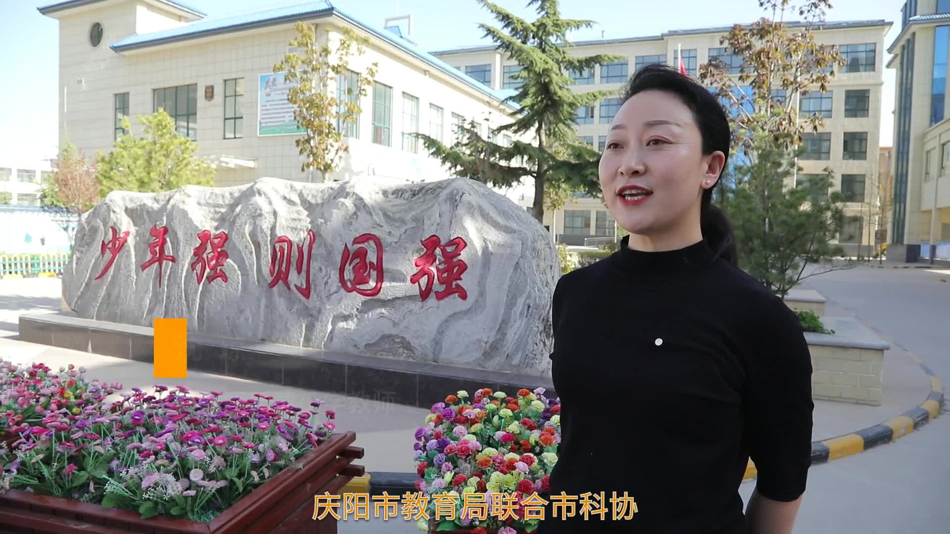 【第一眼】贊！科普知識進(jìn)校園，讓學(xué)生“零距離”感受科技魅力……