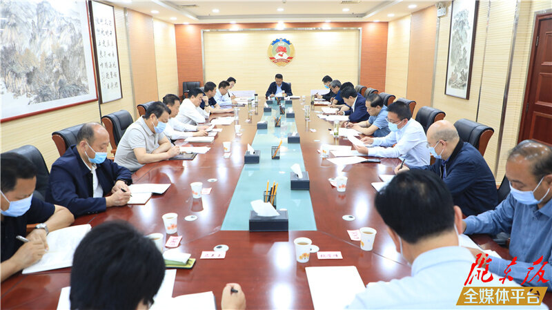 慶陽(yáng)市政協(xié)黨組召開（擴(kuò)大）會(huì)議 傳達(dá)學(xué)習(xí)省第十四次黨代會(huì)精神