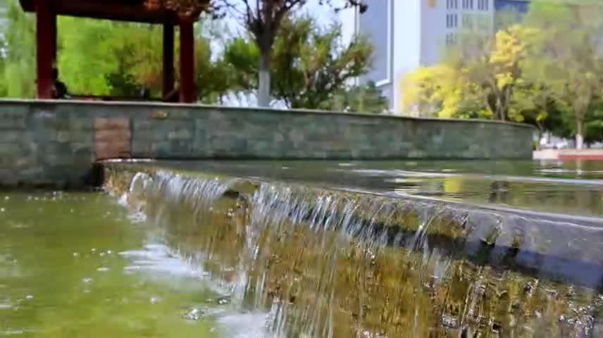 你看這個(gè)環(huán)境就好滴很！