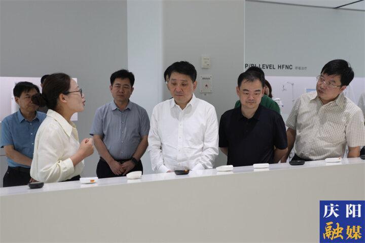 周繼軍赴鎮(zhèn)江市考察學習數(shù)字經濟工作