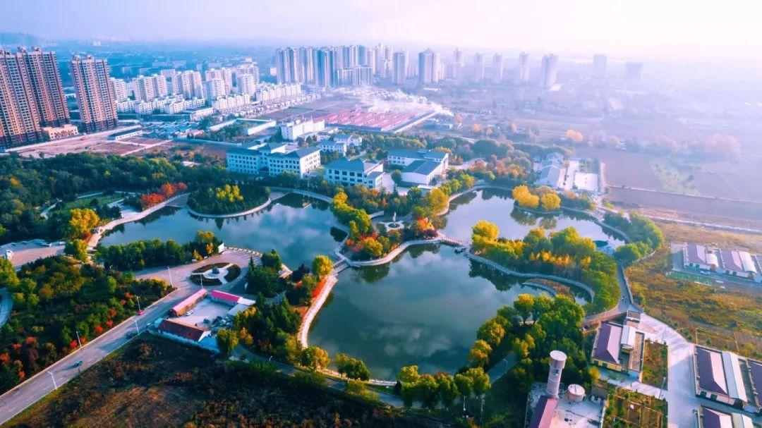 最美的初夏請(qǐng)柬，約你來(lái)西峰