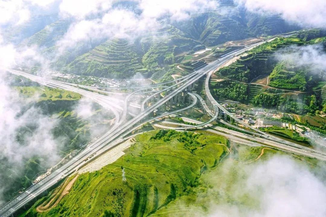 夏日色彩圖鑒！總有一種顏色讓你愛(ài)上慶陽(yáng)