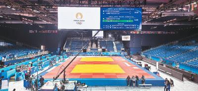 一塊柔道墊的“出?！惫适?>

                        <div   id=