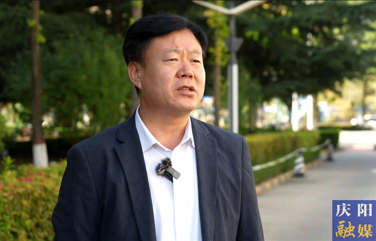 全力挖掘拓展數(shù)字資源 推動(dòng)招商選資晉位爭先 ——訪慶陽市機(jī)關(guān)事務(wù)管理局黨組書記、局長張曉龍