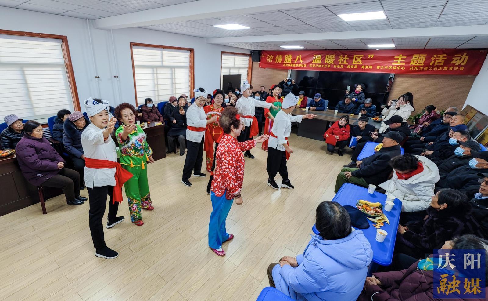 【攝影報(bào)道】情暖臘八 “粥”到福到