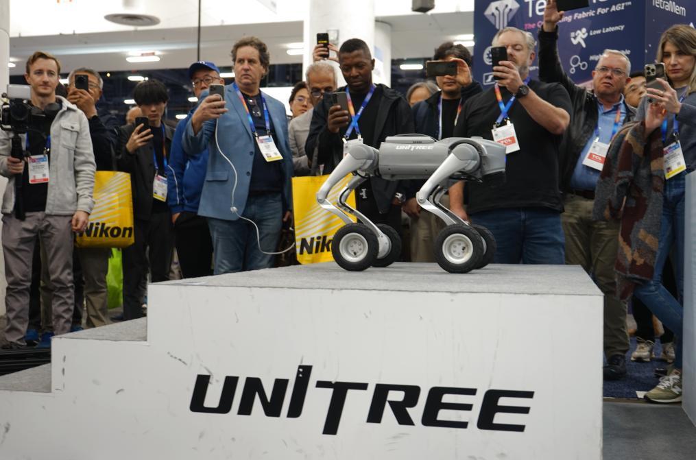 共話中國(guó)經(jīng)濟(jì)新機(jī)遇丨專訪：“我看好中國(guó)經(jīng)濟(jì)前景”——訪世界經(jīng)濟(jì)論壇總裁博爾格·布倫德