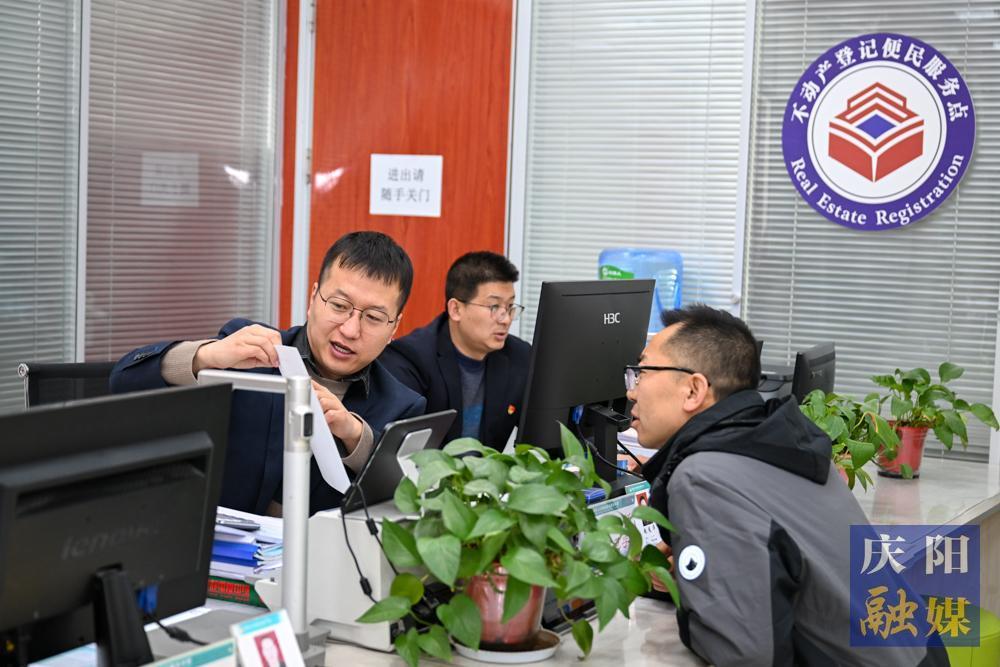 【攝影報道】新春開工第一天，慶陽市各行各業(yè)元氣滿滿啟新程