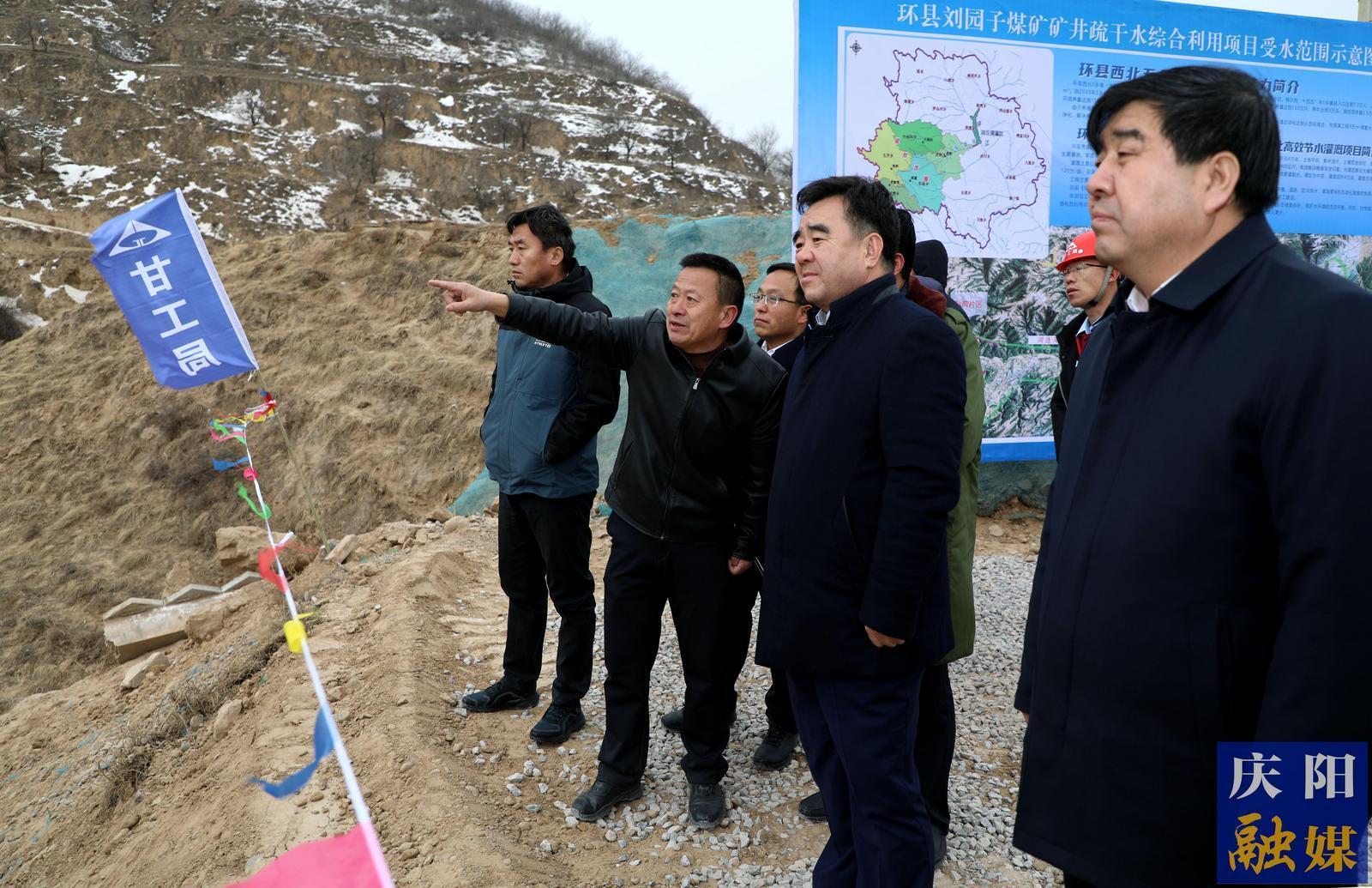 黃澤元在環(huán)縣調(diào)研時強調(diào) 推動能源資源高效開發(fā)深度轉(zhuǎn)化  奮力實現(xiàn)縣域經(jīng)濟大跨越大發(fā)展