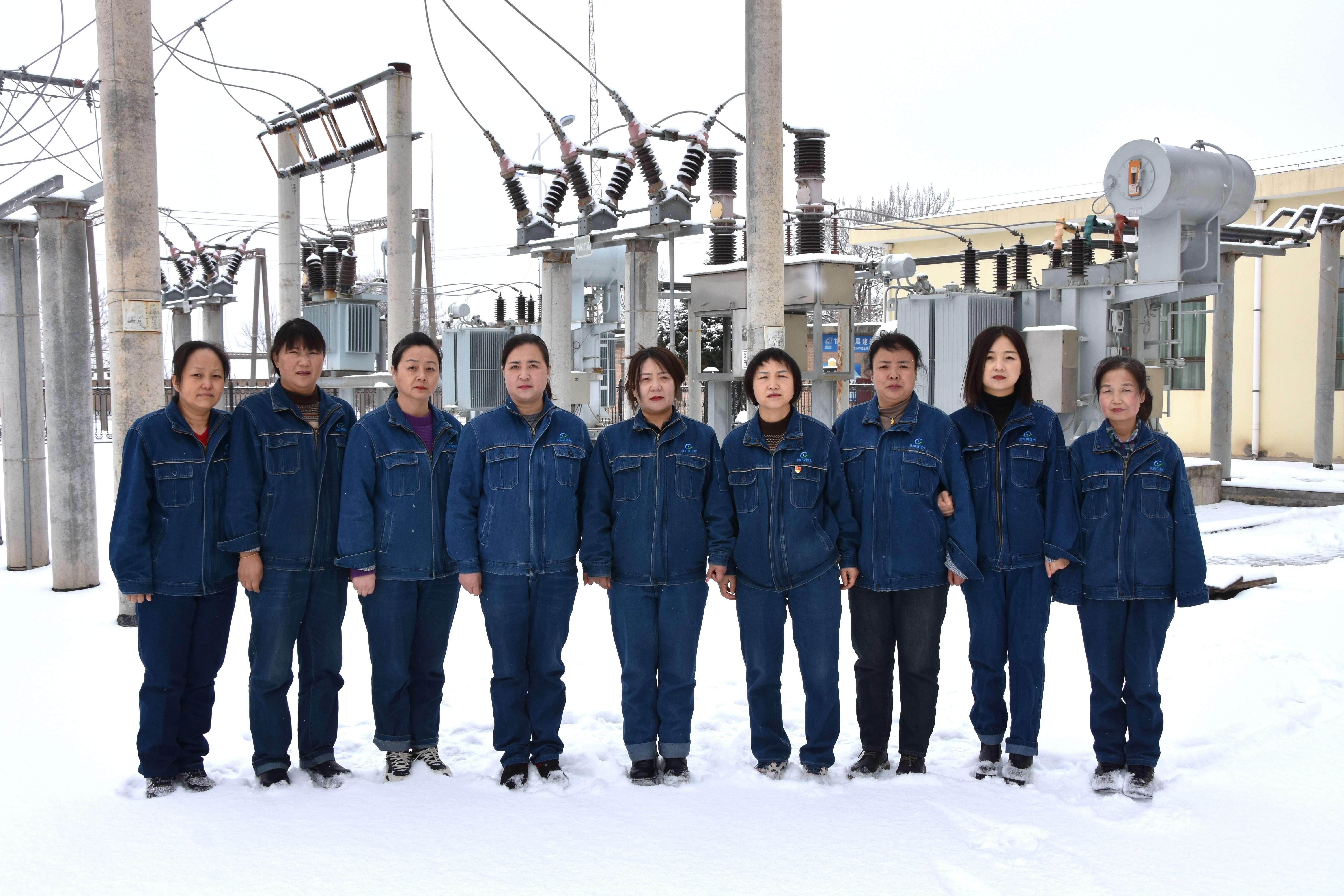 慶陽市供排水集團(tuán)有限公司西莊變電所女子運(yùn)維團(tuán)隊(duì)——供水生命線上的鏗鏘“電”姑娘
