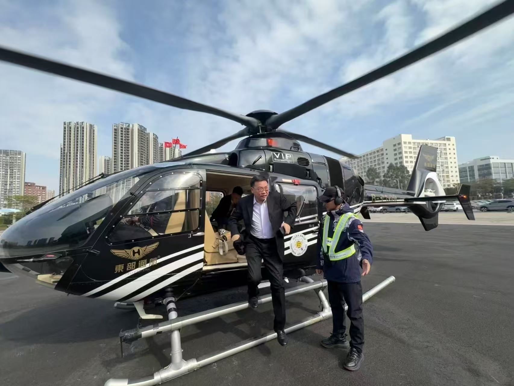 借大賽東風(fēng)拓低空經(jīng)濟(jì)新賽道——訪北斗網(wǎng)格碼國(guó)家標(biāo)準(zhǔn)創(chuàng)始人、國(guó)家空管專家咨詢委員會(huì)委員、北京大學(xué)空天信息工程研究中心主任程承旗