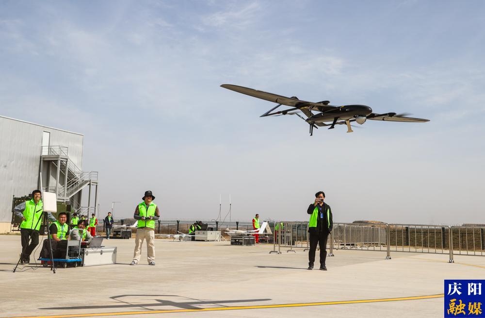 【攝影報(bào)道】2025數(shù)字中國創(chuàng)新大賽·低空經(jīng)濟(jì)賽道油田巡檢挑戰(zhàn)賽明日開賽