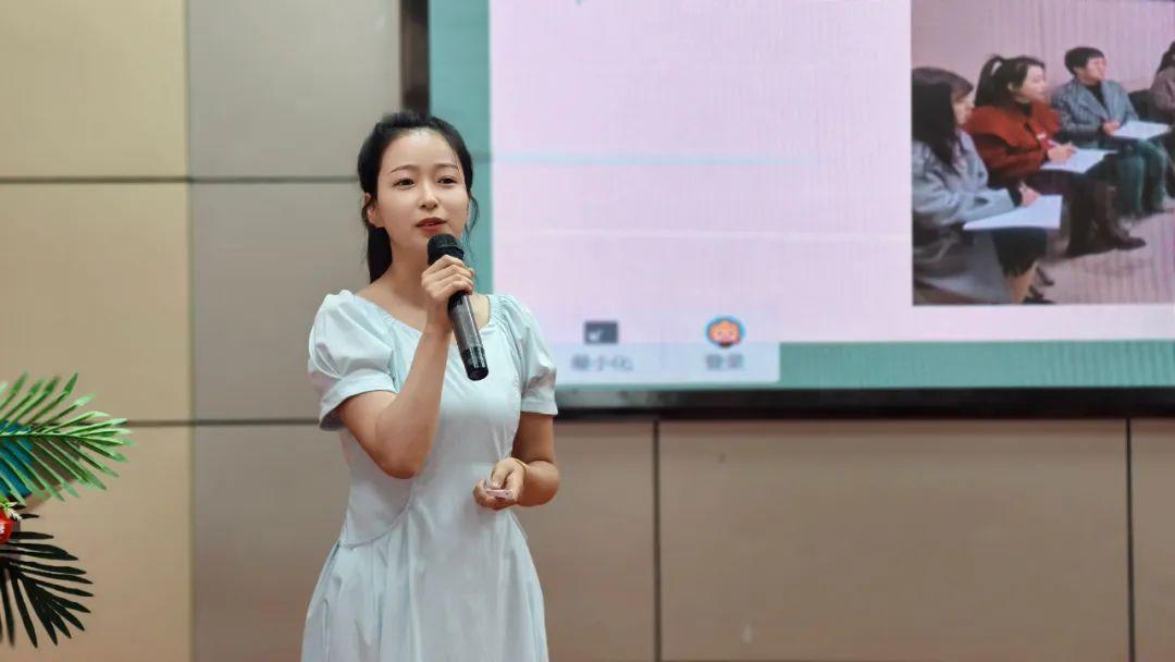 【點(diǎn)亮美好教育】慶陽(yáng)五中舉辦第三屆青年教師成長(zhǎng)故事分享會(huì)