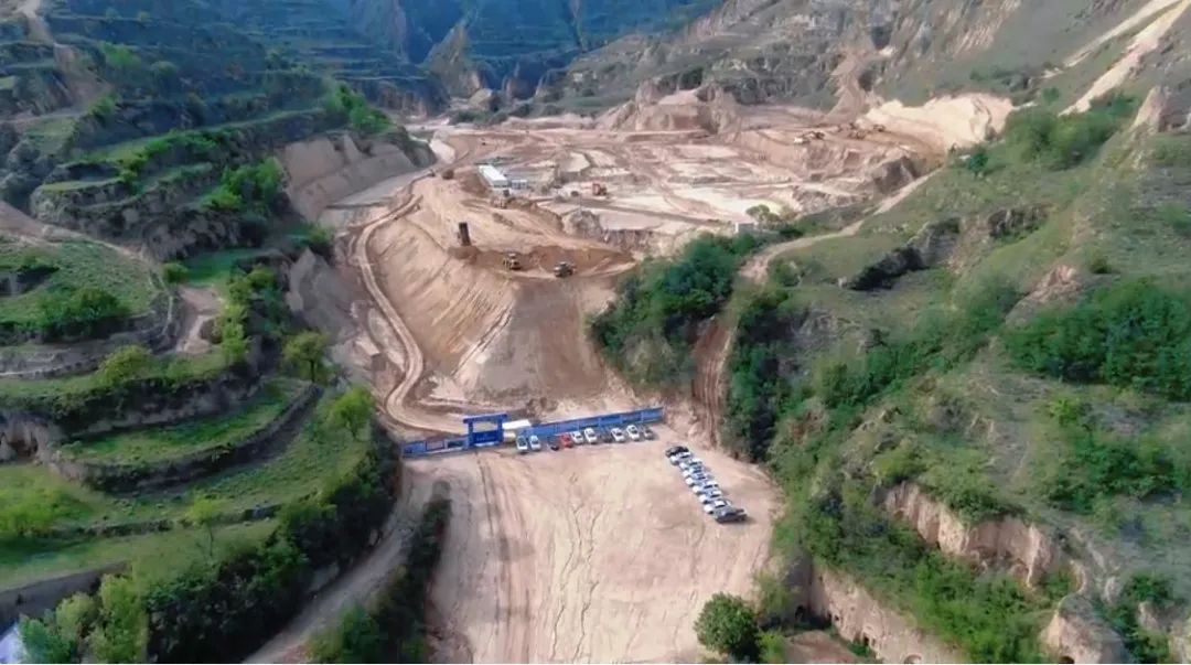 助力綠色轉(zhuǎn)型 打造隴東地區(qū)生態(tài)治理新標(biāo)桿——慶城縣年處理200萬噸工業(yè)污水、油田污水、一般固體廢物處置項目有序推進(jìn)