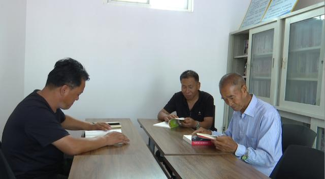 合水縣段家集鄉(xiāng)：農(nóng)家書屋