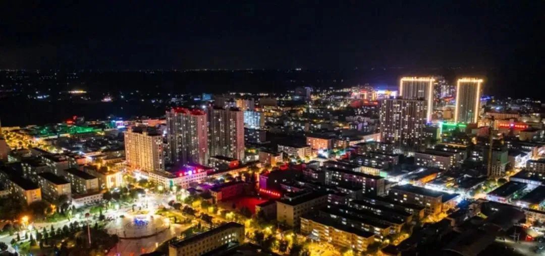 正寧體育公園：點亮夜生活 成為群眾“歡樂打卡地”