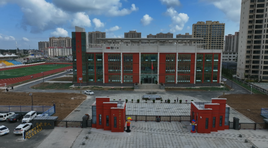 合水縣三里店小學(xué)新校區(qū)正式啟用