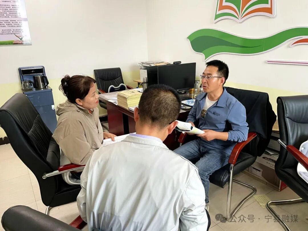 【教師風(fēng)采】付海龍：扎根一線 用愛(ài)和智慧澆灌未來(lái)