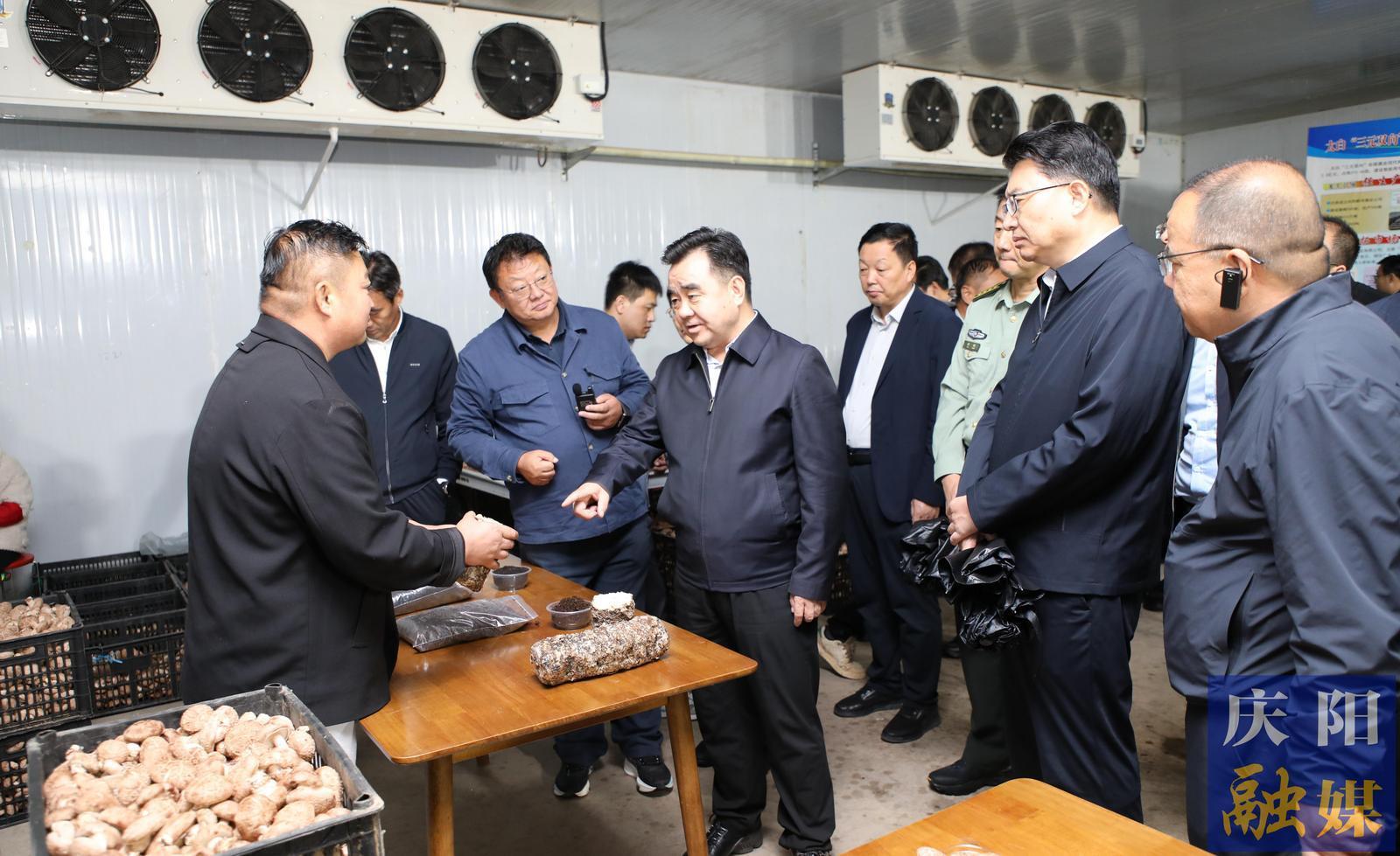 【簡訊】黃澤元帶隊(duì)觀摩合水縣重大項(xiàng)目建設(shè)情況