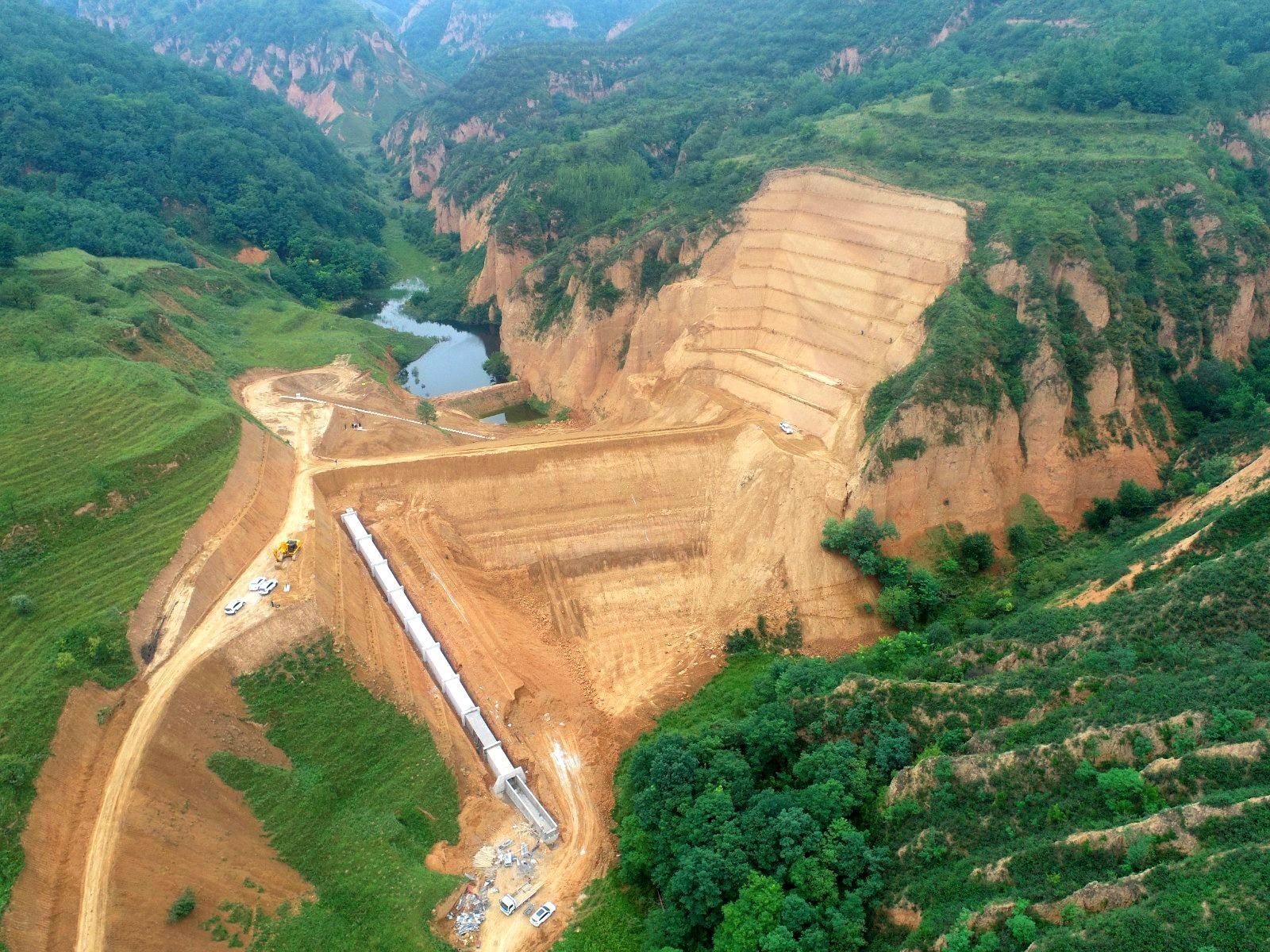 寧縣共建成淤地壩36座