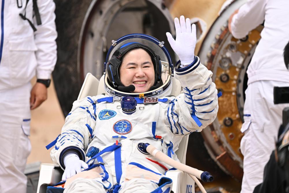 鏡觀·回響｜巾幗共繪新時代