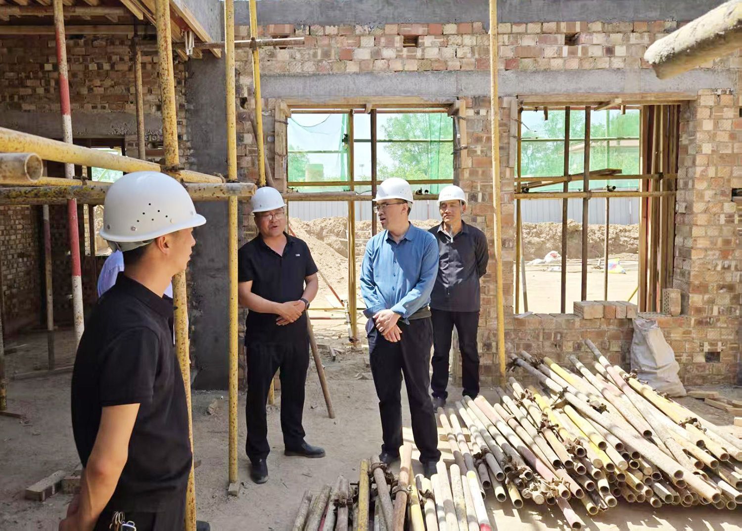 履職為民顯擔當   算力樞紐筑基石  ——記慶陽市人大代表張紅林