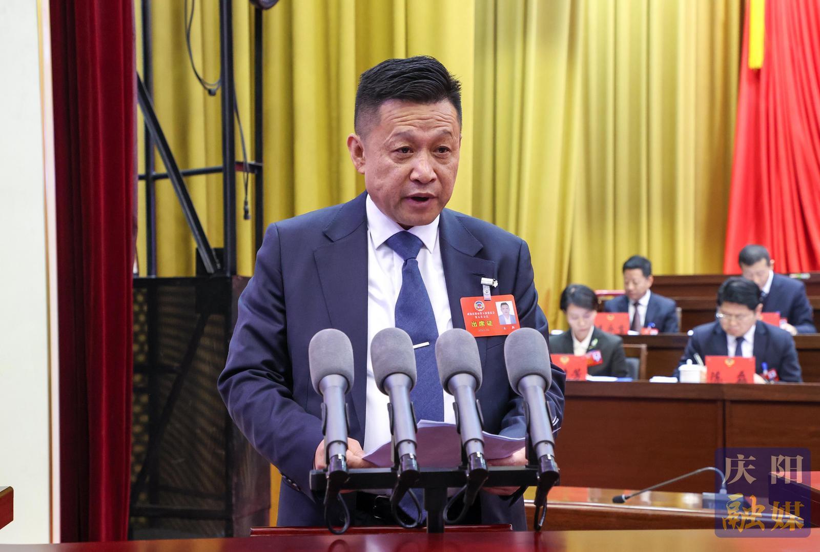 【委員擷英】王新：以高質(zhì)量營商環(huán)境賦能經(jīng)濟高質(zhì)量發(fā)展