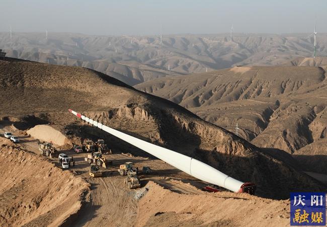 搶工期，保并網(wǎng)！環(huán)縣以實(shí)干沖刺新能源項(xiàng)目首季開門紅