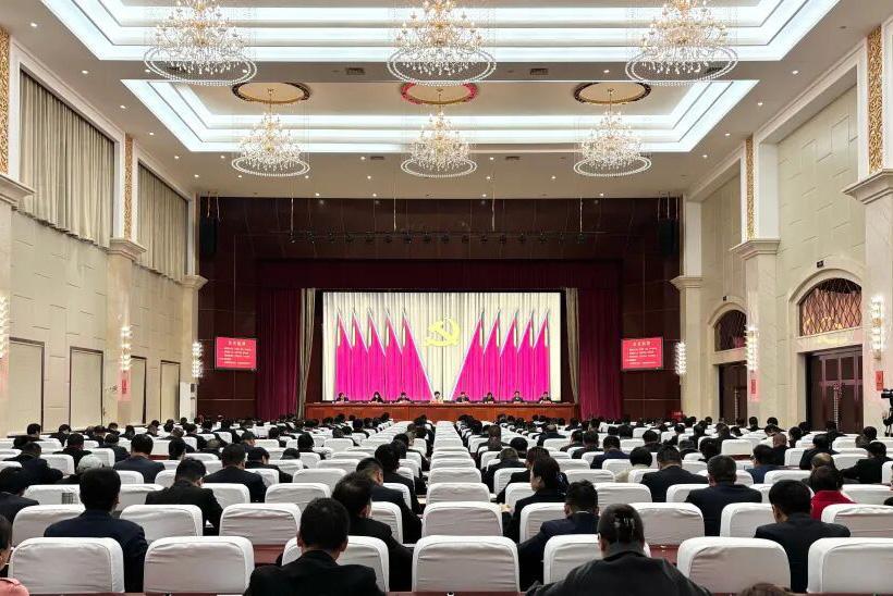 鎮(zhèn)原縣委經(jīng)濟(jì)工作會(huì)議暨一季度經(jīng)濟(jì)運(yùn)行調(diào)度會(huì)議召開